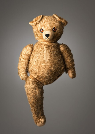 Illustration for article titled Seeing Old and Torn Stuffed Animals Is Sort of Horrifying